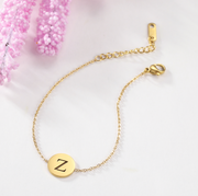 Bracelet with letter pendant