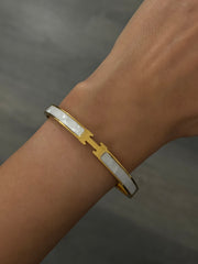 Bangles with heart pendant I bracelet